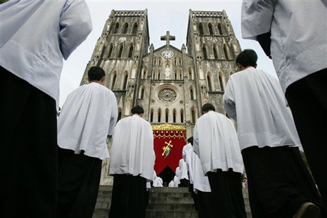 Catholic bishops are concerned over Viet Nam’s new religion law